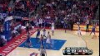 Everything That's Ridiculous About Steph Curry, In Two Shots